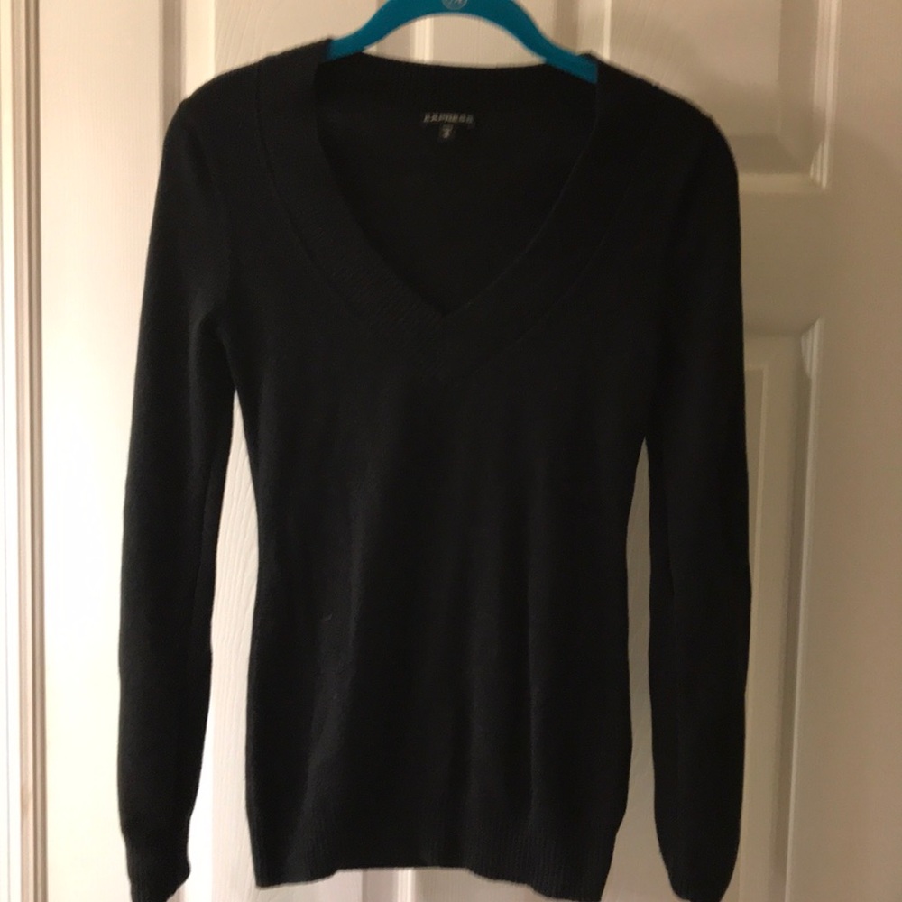 Black express vneck sweater